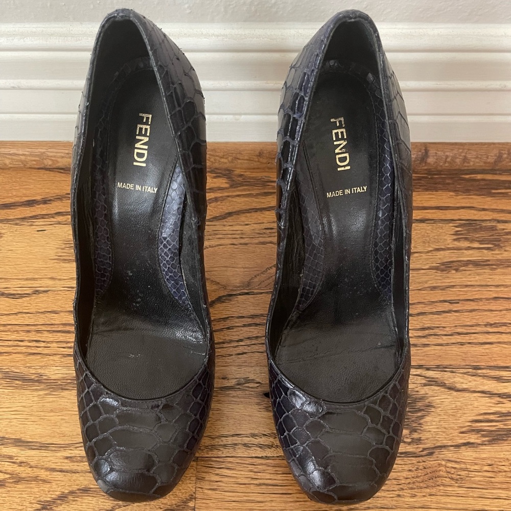 Fendi snake skin print 5” heels. Like new. Classic style